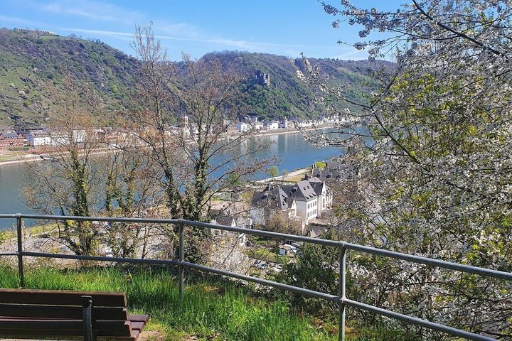 Blick auf St. Goarshausen